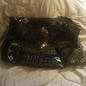 Blsck alligator print purse